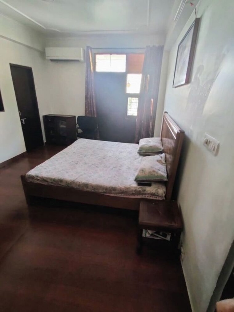 Master Bedroom, aravali-view-rail-vihar 3 Bedroom 1400 Sq.Ft. Apartment In Sector 56 Gurgaon 10754329