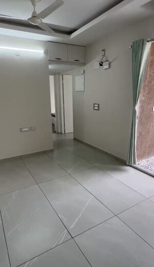 Room in 2 BHK Apartment at Ashiana Malhar, Hinjewadi – for Rent