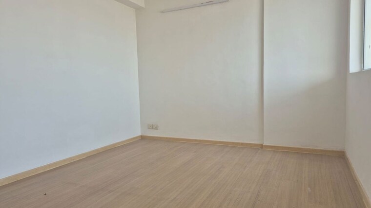 Room, dlf-new-town-heights-i 3.5 Bedroom 1936 Sq.Ft. Apartment In Sector 90 Gurgaon 10754352