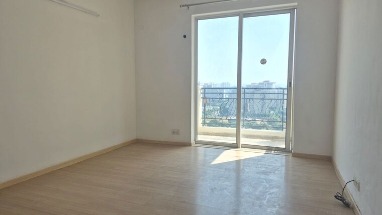 Room, dlf-new-town-heights-i 3.5 Bedroom 1936 Sq.Ft. Apartment In Sector 90 Gurgaon 10754352