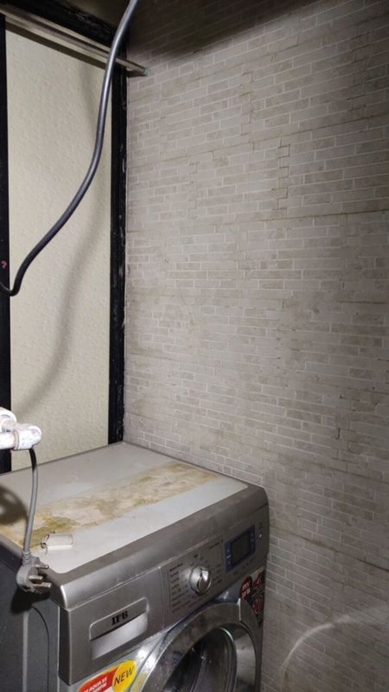 Bathroom, hiranandani-gardens-canna 1 Bedroom 450 Sq.Ft. Apartment In Powai Mumbai 10754414