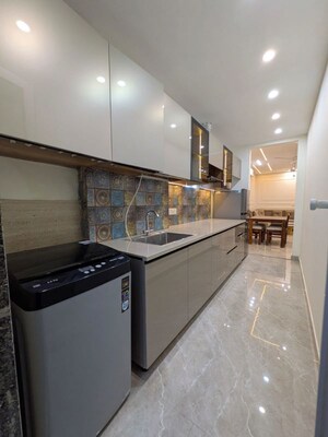 Kitchen in 2 BHK Builder Floor at Sector 42 – for Rent
