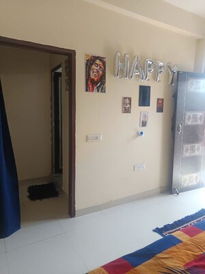 Room in 1 BHK Builder Floor at ABCZ East Platinum, Sector 44 – for Rent