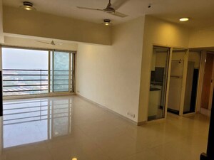 Room in 3 BHK Apartment at Krypton Tower, Prabhadevi – for Sale