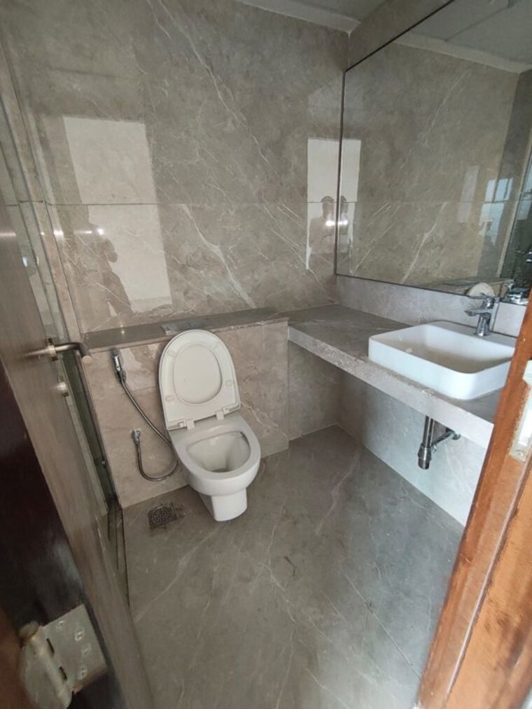 Bathroom, lnt-elixir-reserve 3 Bedroom 1300 Sq.Ft. Apartment In Powai Mumbai 10754425
