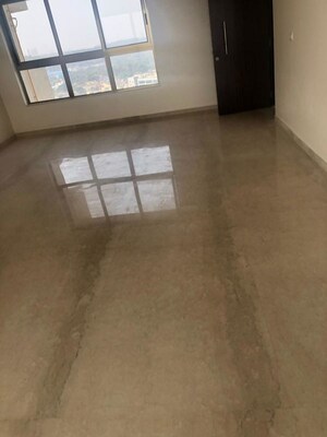 Room in 3 BHK Apartment at L&T Emerald Isle, Powai – for Rent