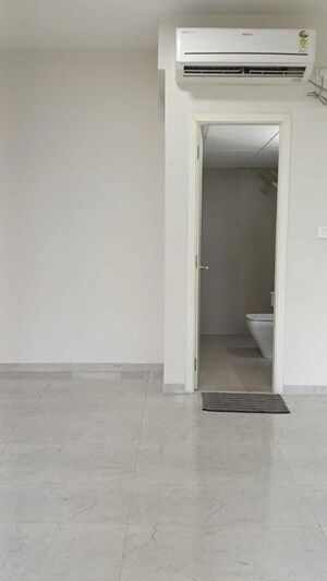 Room in 2 BHK Apartment at Tata Serein, Pokhran Road No Two – for Rent