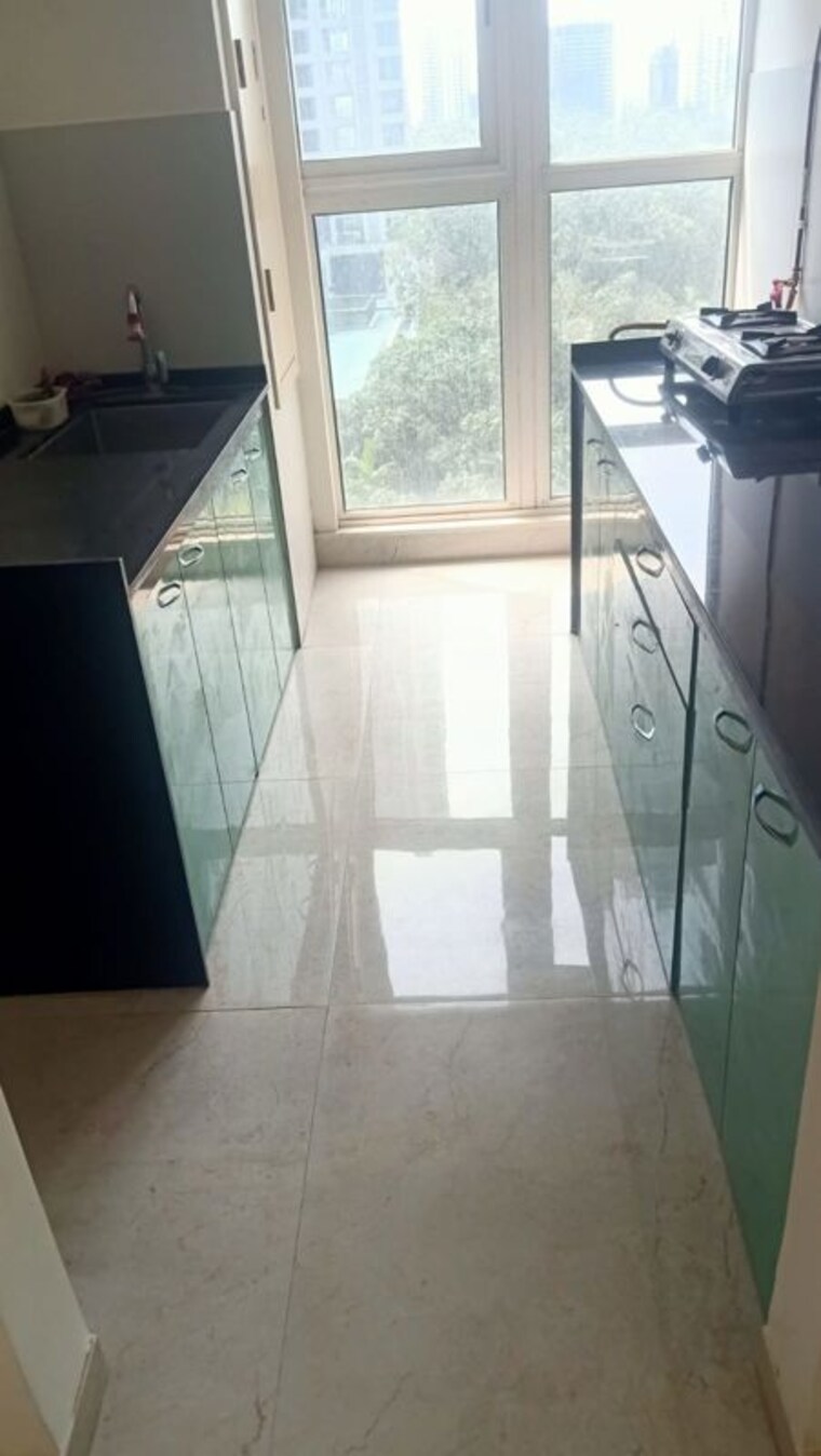 Kitchen, tata-serein 2 Bedroom 650 Sq.Ft. Apartment In Pokhran Road No Two Thane 10746961