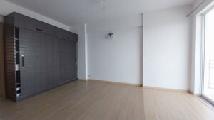 Room in 4 BHK Apartment at DLF New Town Heights I, Sector 90 – for Sale