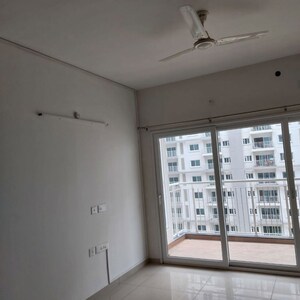 Room in 2 BHK Apartment at Brigade El Dorado, Bagaluru – for Rent