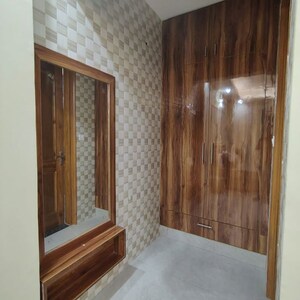 Bedroom in 1 BHK Builder Floor at Sector 42 – for Rent