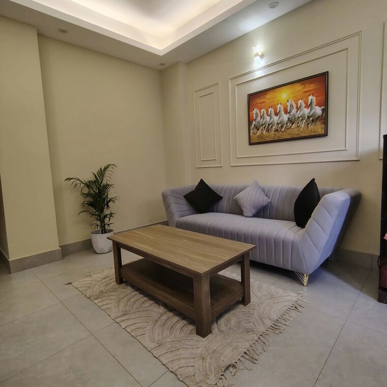 Living Room, sector 42 1 Bedroom 650 Sq.Ft. Builder Floor In Sector 42 Gurgaon 10754464