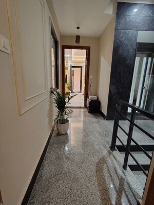 Staircase in 1 BHK Builder Floor at Sector 42 – for Rent