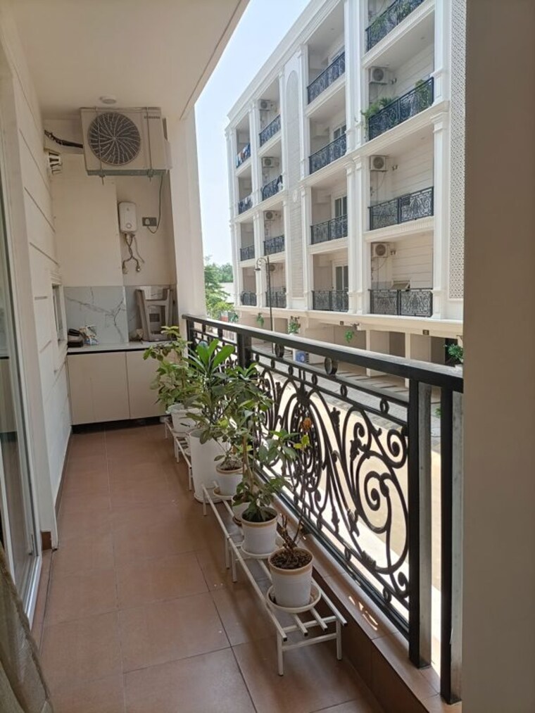 Balcony, nkv-golden-avenue 3 Bedroom 1845 Sq.Ft. Builder Floor In Sohna Sector 35 Gurgaon 10753988