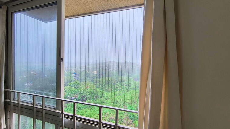 Balcony, vijay-orovia 1 Bedroom 393 Sq.Ft. Apartment In Ghodbunder Road Thane 10754513