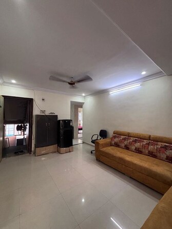 2 BHK Apartment For Rent in Sai Krishna Kunj in Andheri West, Mumbai
