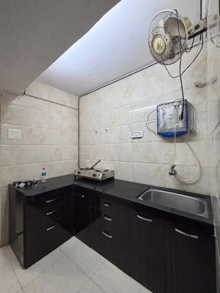 Kitchen, sai-krishna-kunj 2 Bedroom 725 Sq.Ft. Apartment In Andheri West Mumbai 10754528