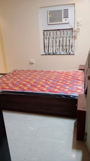 2 BHK Apartment For Rent in India House Cumbala Hill, Cumbala Hill