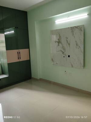 Room in 3 BHK Apartment at Greenmark Mayfair Apartments, Tellapur – for Rent