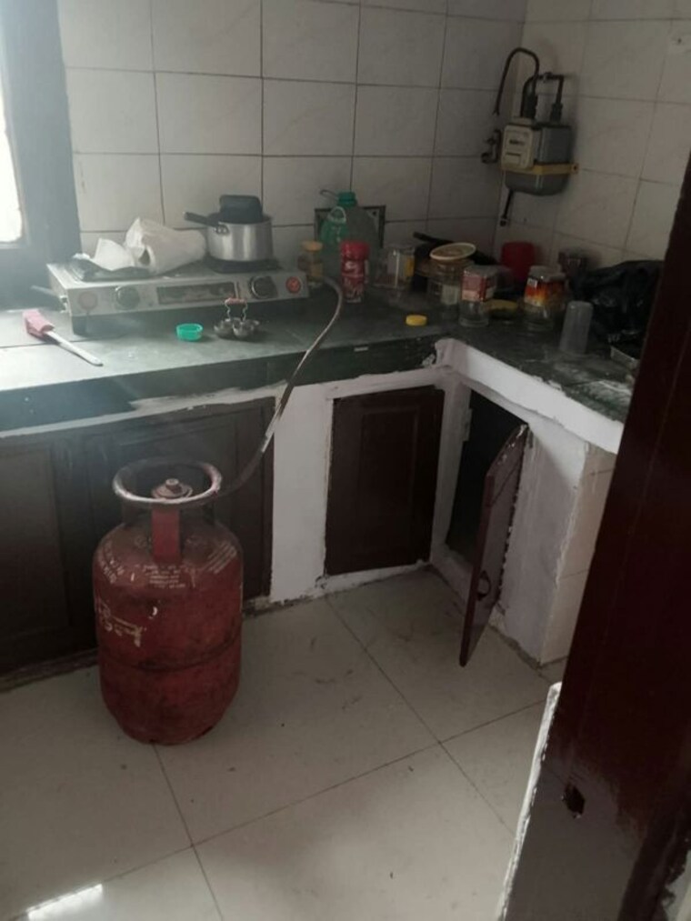 Team Area, malviya nagar 3 Bedroom 1800 Sq.Ft. Builder Floor In Malviya Nagar Delhi 10754554