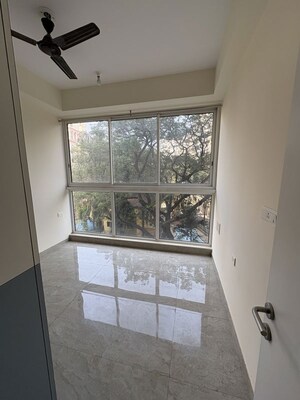 Room in 2 BHK Apartment at Tata Serein, Pokhran Road No Two – for Rent