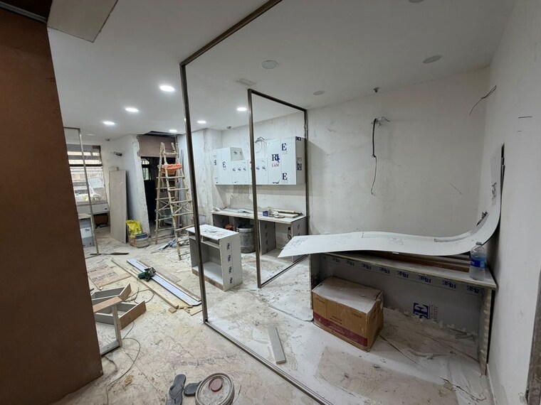 Team Area, netaji subhash place Commercial Office Space 587 Sq.Ft. In Netaji Subhash Place Delhi 10754568