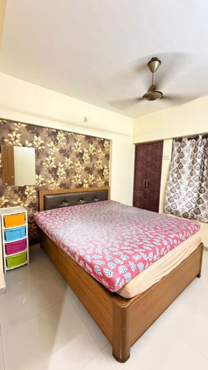 Bedroom in 2 BHK Apartment at Happy Valley, Manpada – for Rent