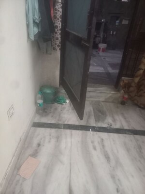 Parking in 1 RK Independent House at Sector 56 – for Rent