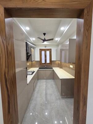 Kitchen in 3 BHK Builder Floor at BPTP District 3, Sector 85 – for Sale