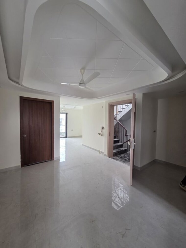 Room, bptp-district-3 3 Bedroom 1050 Sq.Ft. Builder Floor In Sector 85 Faridabad 10754585