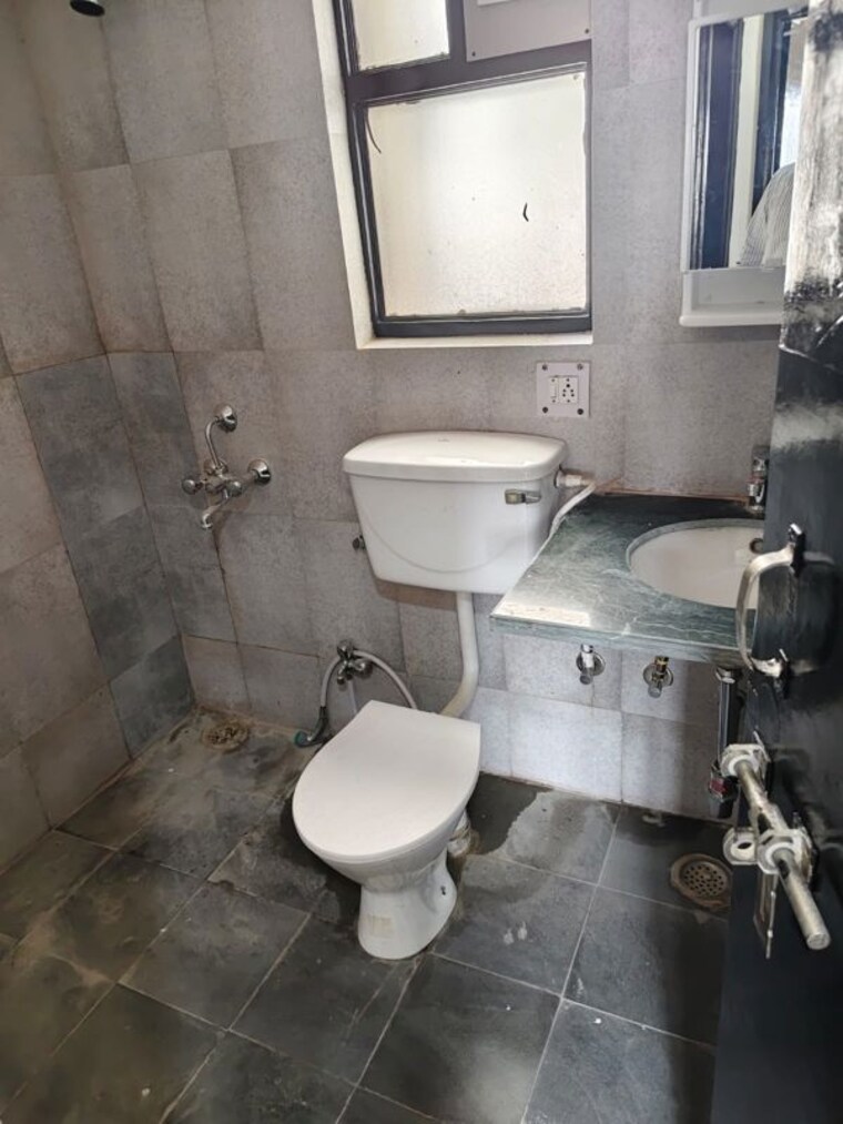 Bathroom, kst-whispering-heights 2 Bedroom 862 Sq.Ft. Apartment In Sector 88 Faridabad 10754630