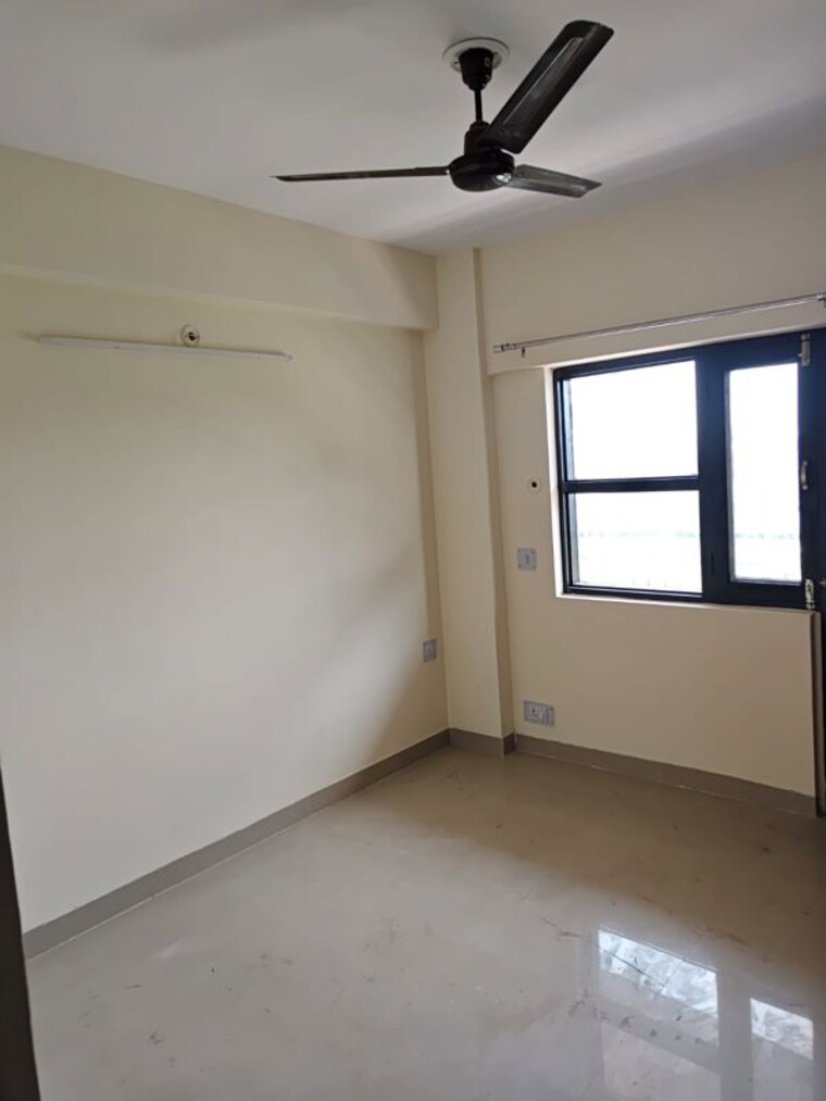 Room, kst-whispering-heights 2 Bedroom 862 Sq.Ft. Apartment In Sector 88 Faridabad 10754630