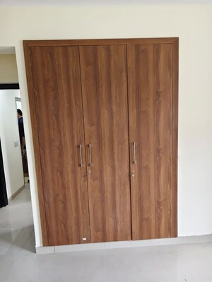 Room in 2 BHK Apartment at KST Whispering Heights, Sector 88 – for Sale