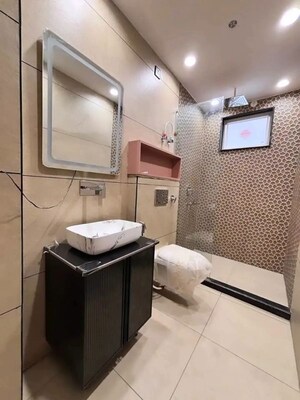 Team Area in 4 BHK Builder Floor at Uttam Nagar – for Sale