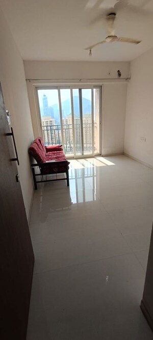 Room in 1 BHK Apartment at Vijay Orovia, Ghodbunder Road – for Rent