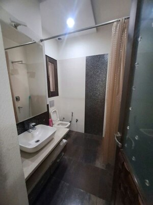 Bathroom in 4 BHK Builder Floor at Sector 91 – for Rent