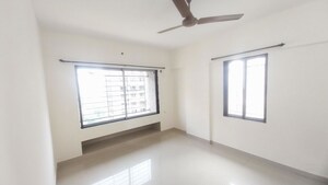 Room in 3 BHK Apartment at Lodha Aura, Wadala – for Sale