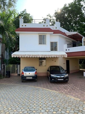 Parking in 4 BHK Villa at Hills And Dales – for Sale