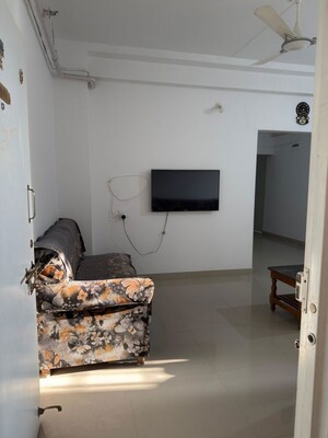 Furnished Amenities in 2 BHK Apartment at Sukhwani Empire, Pimpri – for Rent