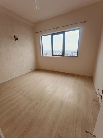 2 BHK +  1524 Sq.Ft. Apartment in Ireo Skyon