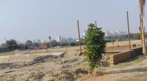  Plot For Sale in Sector 142