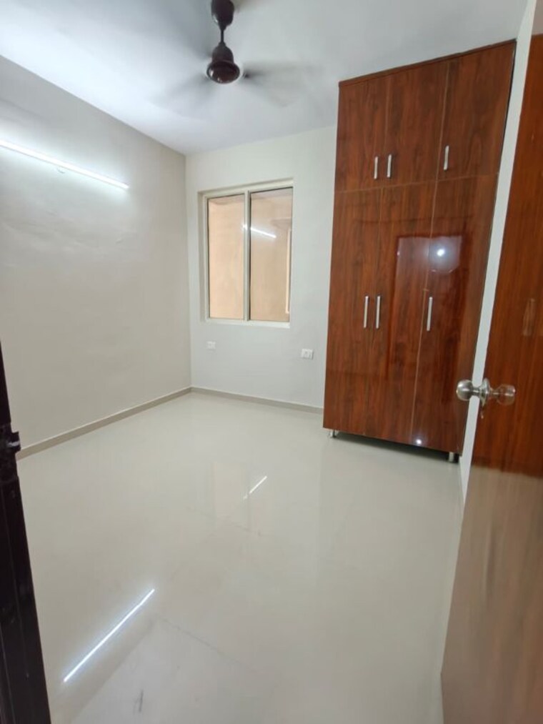 Room, pyramid-infinity 1 Bedroom 368 Sq.Ft. Apartment In Sector 70 Gurgaon 10754726