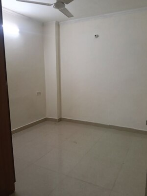 2 BHK Builder Floor For Rent in Ignou Road