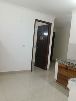 Room in 2 BHK Builder Floor at Ignou Road – for Rent