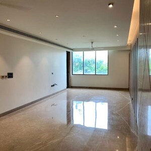 Room in 4 BHK Apartment at Adani Samsara Arya, Sector 60 – for Rent