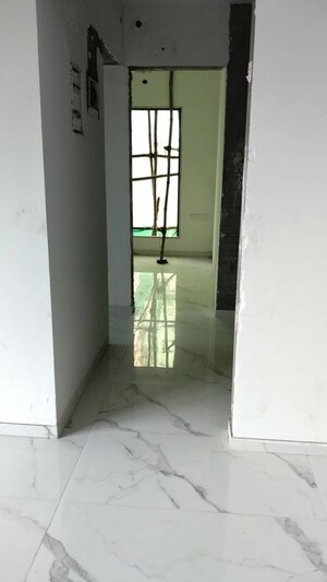 Room in 2 BHK Apartment at Nine Reflex, Dadar East – for Sale