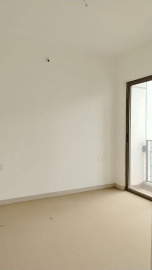 Room in 3 BHK Apartment at Runwal My City Phase II Cluster 05, Dombivli East – for Rent