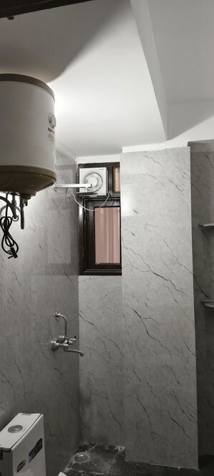 Bathroom in 1 BHK Builder Floor at Dharam Colony – for Rent