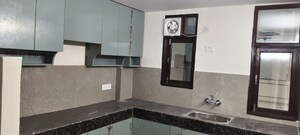 Room in 1 BHK Builder Floor at Dharam Colony – for Rent