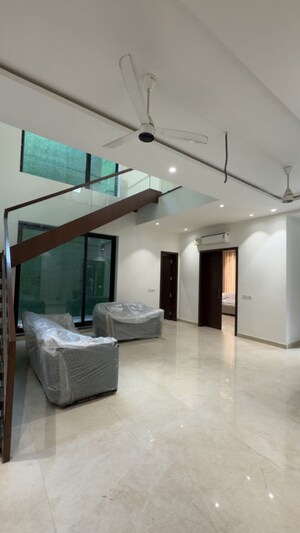 Living Room in 5 BHK Independent House at Pakhowal – for Sale